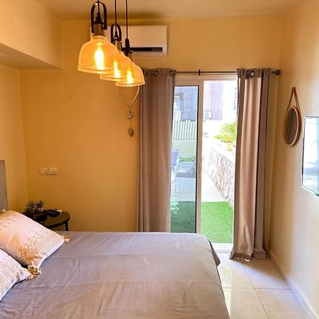 דירת נופש אילת -אלמוג Almog Suite In Eilat Close To Red Sea - דירת נופש אלמוג מרחק נגיעה מהים Luaran gambar