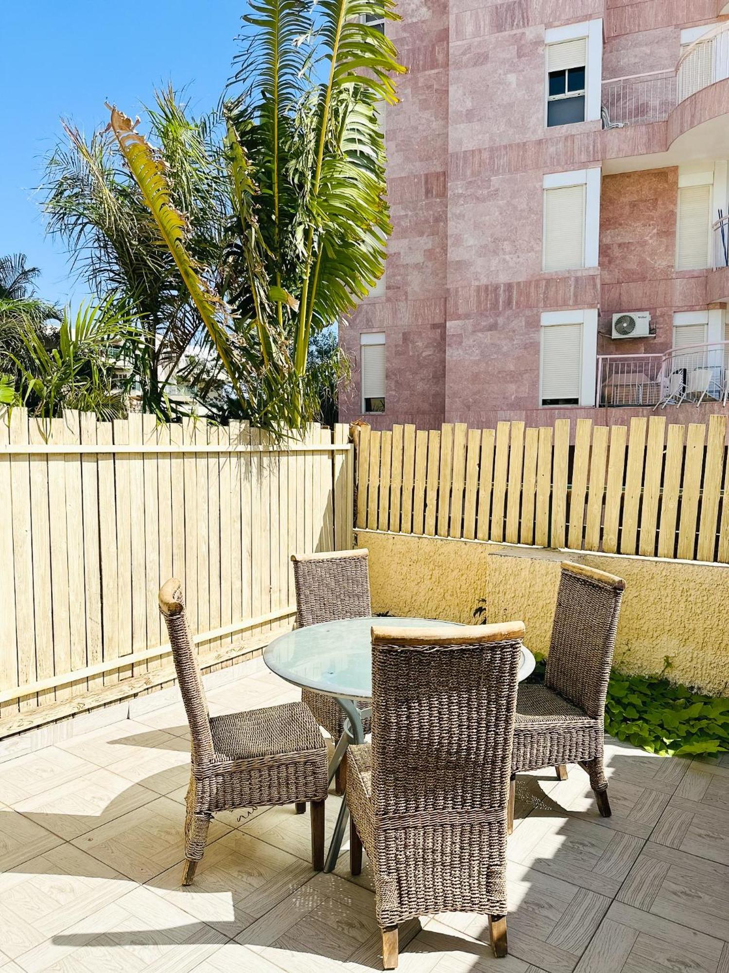 דירת נופש אילת -אלמוג Almog Suite In Eilat Close To Red Sea - דירת נופש אלמוג מרחק נגיעה מהים Luaran gambar